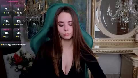 ivorywood_ online show from 09.21.25