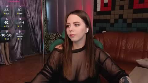 ivorywood_ online show from 09.28.25