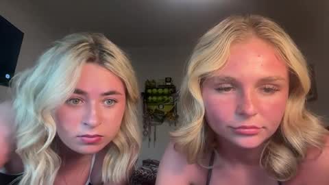 Snapshot of ivy__monroe chatting on 06.15.26 ivy__monroe online show from 06.15.26
