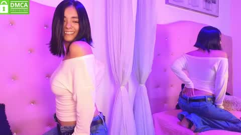 Snapshot of ivy_gail chatting on 04.15.26 IVY online show from 04.15.26