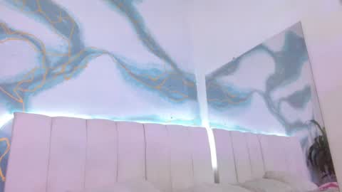 Snapshot of ivy_scorpio chatting on 09.25.25 ivy_scorpio online show from 09.25.25