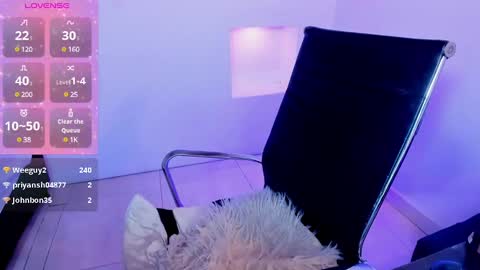 i v y  b l i s s online show from 02.27.25