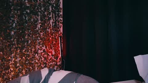 Miss Ivy online show from 01.19.25