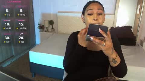 ivyshine7 online show from 02.28.26