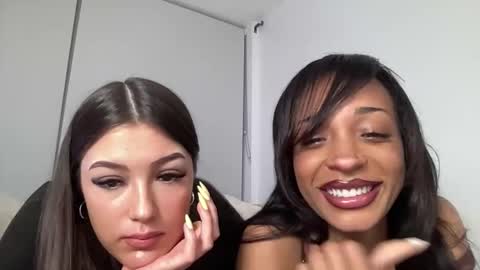 Snapshot of ivyskye_ chatting on 05.04.26 ivyskye_ online show from 05.04.26