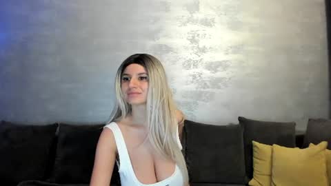 Snapshot of ivytease_ chatting on 06.21.26 Ivt online show from 06.21.26
