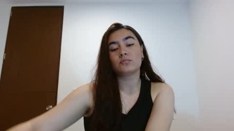 Snapshot of ivyy1_ chatting on 04.17.26 Ivy online show from 04.17.26