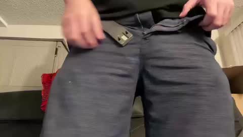 iwantyounow42069 online show from 10.10.25