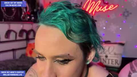 Muse hethey online show from 12.16.25