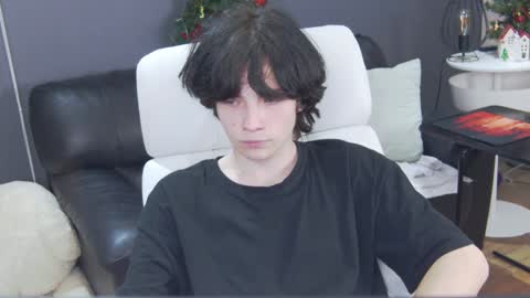 Maxim online show from 01.04.25