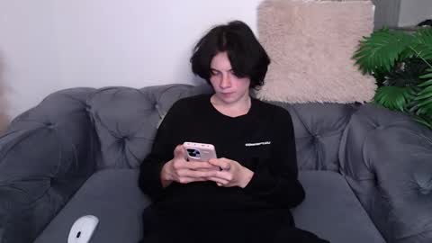 Maxim online show from 02.14.25