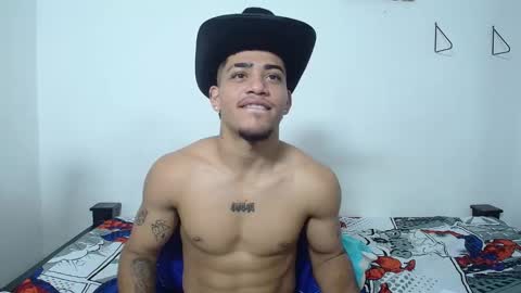 Snapshot of izaak_taylor7 chatting on 09.19.25 izaack online show from 09.19.25