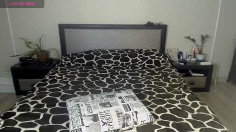 Iza Lim online show from 02.20.26