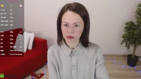 Queen of nylon  Victoria online show from 04.20.26