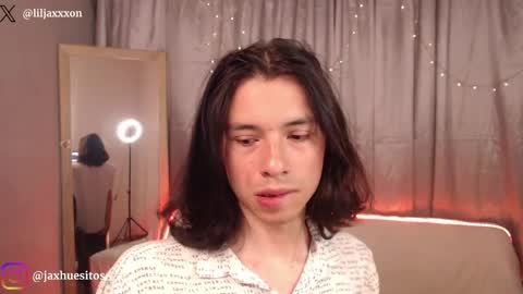 Hey im Jaxxxon check my info     online show from 06.09.26