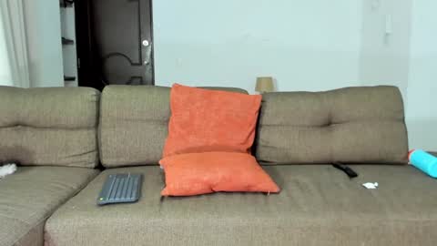 Calix  Independient model Insta and twt Calixsnake online show from 01.11.25