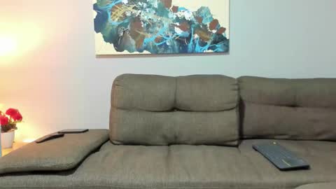 Calix  Independient model Insta and twt Calixsnake online show from 10.11.25