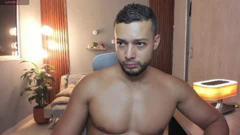Calix  Independient model Insta and twt Calixsnake online show from 06.18.26
