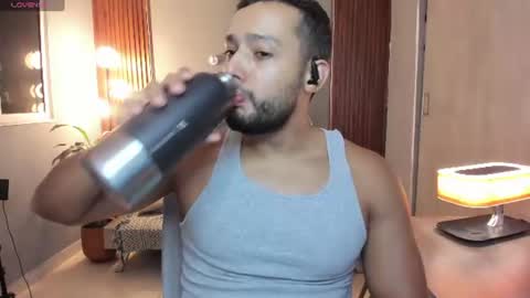 Calix  Independient model Insta and twt Calixsnake online show from 06.27.26