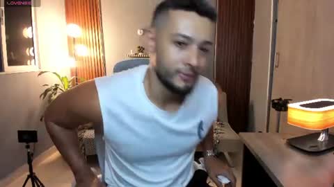 Calix  Independient model Insta and twt Calixsnake online show from 07.18.26