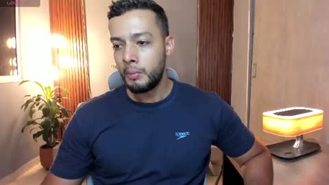 Calix  Independient model Insta and twt Calixsnake online show from 07.25.26