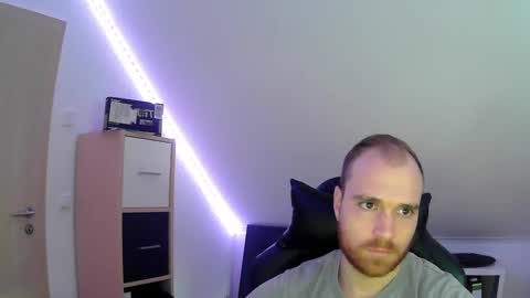 Snapshot of j_german783377 chatting on 12.22.24 here4y online show from 12.22.24