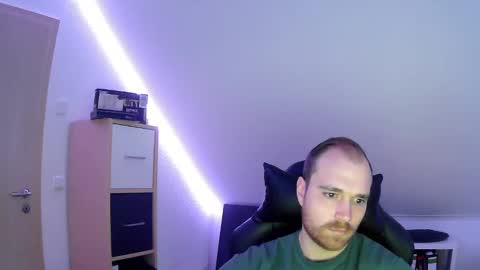 Snapshot of j_german783377 chatting on 12.31.24 here4y online show from 12.31.24