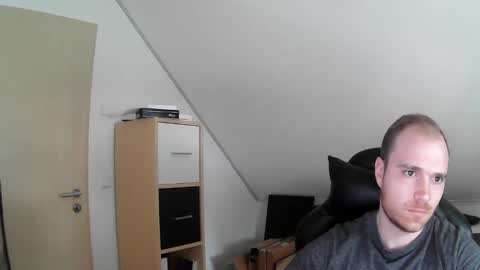 Snapshot of j_german783377 chatting on 02.03.25 here4y online show from 02.03.25