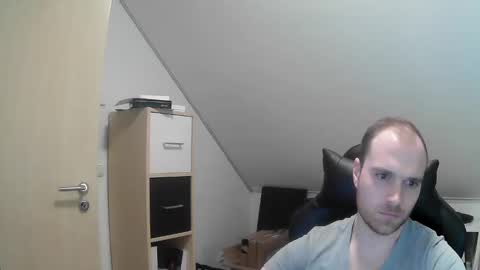 Snapshot of j_german783377 chatting on 02.06.25 here4y online show from 02.06.25