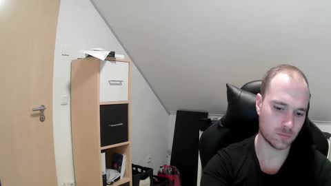 Snapshot of j_german783377 chatting on 03.09.25 here4y online show from 03.09.25