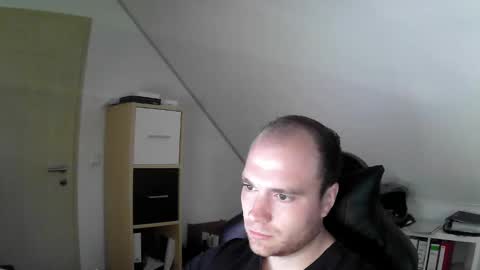 Snapshot of j_german783377 chatting on 09.19.25 here4y online show from 09.19.25