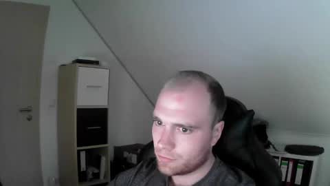 Snapshot of j_german783377 chatting on 09.29.25 here4y online show from 09.29.25