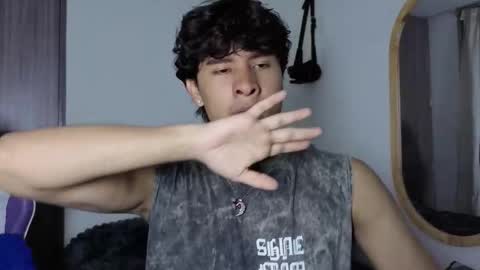 Noah online show from 12.17.25