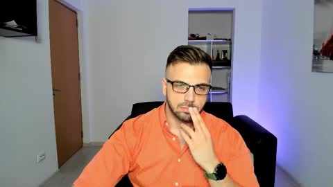 Snapshot of jace_thorne chatting on 09.17.25 Jace online show from 09.17.25