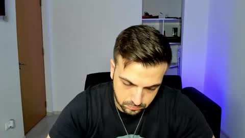 Snapshot of jace_thorne chatting on 10.26.25 Jace online show from 10.26.25