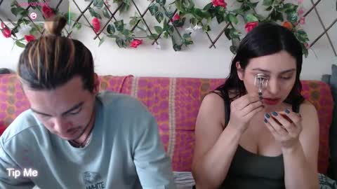 Jack and Emily online show from 11.28.25