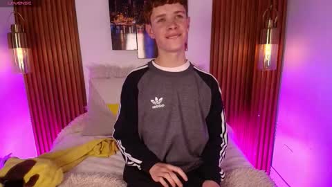 Snapshot of jack_frosst_ chatting on 12.04.25 JACK online show from 12.04.25