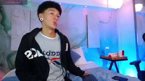 Snapshot of jack_frosst_ chatting on 03.25.26 JACK online show from 03.25.26