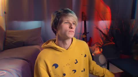 Snapshot of jack_frozt chatting on 05.15.26 brestonsweet online show from 05.15.26