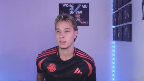 Snapshot of jack_walker190 chatting on 10.11.25 J online show from 10.11.25