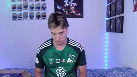 Snapshot of jack_walker190 chatting on 11.07.25 J online show from 11.07.25