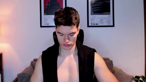 Snapshot of jackboy_2000 chatting on 10.31.25 Jack J online show from 10.31.25