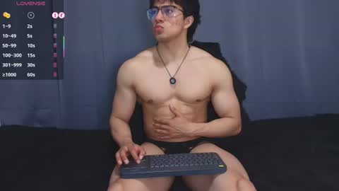 Snapshot of jacke_buster chatting on 06.16.26 Jacke online show from 06.16.26
