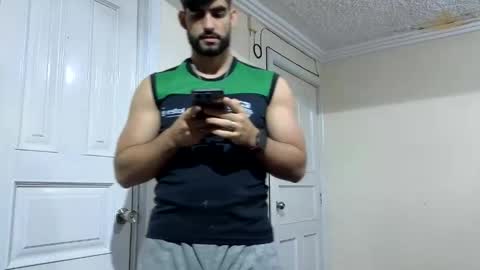 Snapshot of jackecuador chatting on 05.12.26 Jack online show from 05.12.26