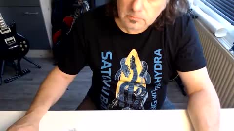 Jack independent model  online show from 04.24.26