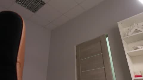 Jacky online show from 11.10.25