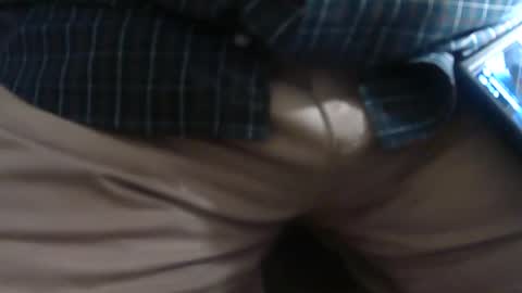 Snapshot of jacksondominant chatting on 11.25.25 Jackson online show from 11.25.25