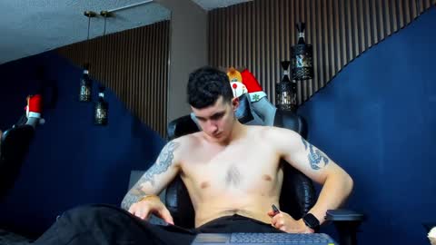 Jackson Olsen online show from 01.06.25