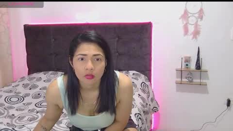 Snapshot of jacky_bill chatting on 04.15.26 jacky_bill online show from 04.15.26