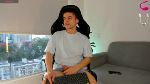 JACOB FERRER online show from 03.11.26